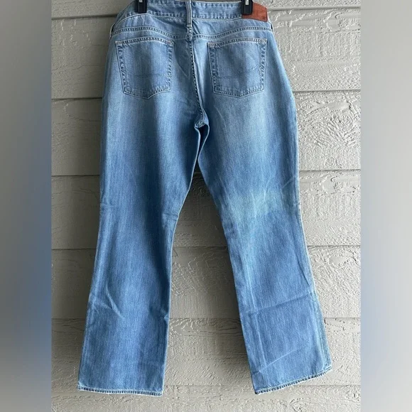 Martin + Osa boot cut light beach wash women jeans sz 32 Regular Brand New